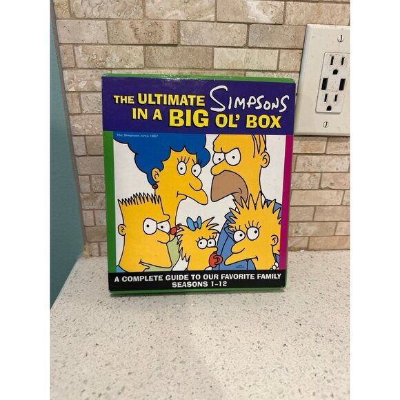 The Ultimate Simpsons in a Big Ol' Box: A Complete Guide to Our Favorite Family - Picture 1 of 5